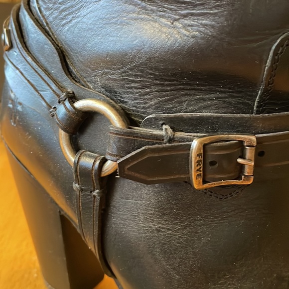 Authentic FRYE harness boots  size 8 - Picture 5 of 6